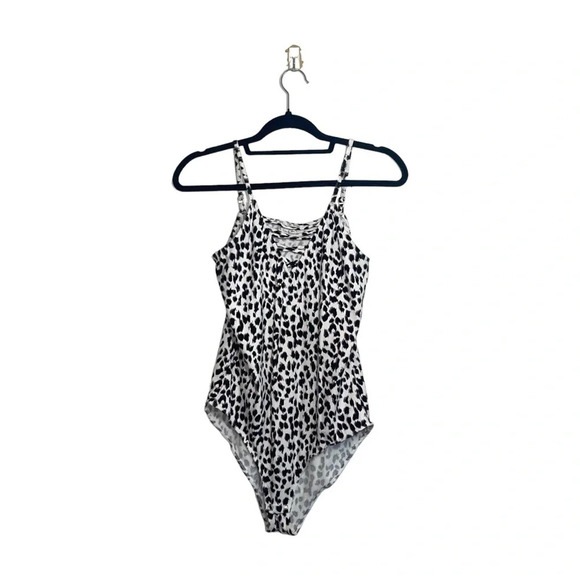 Maurices White & Black Leopard Print Strappy Front Bodysuit Medium Women’s - Picture 2 of 13
